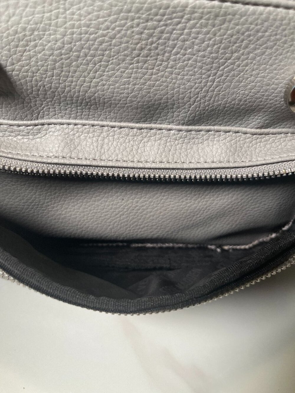 Steve Madden Embossed Logo Backpack Purse – NWOT - Picture 10 of 11